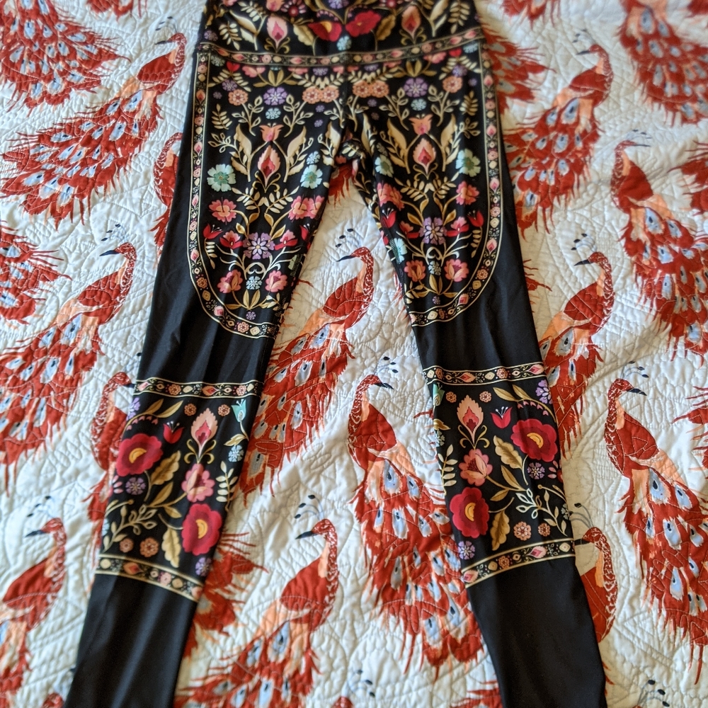 Yoga Democracy leggings.
